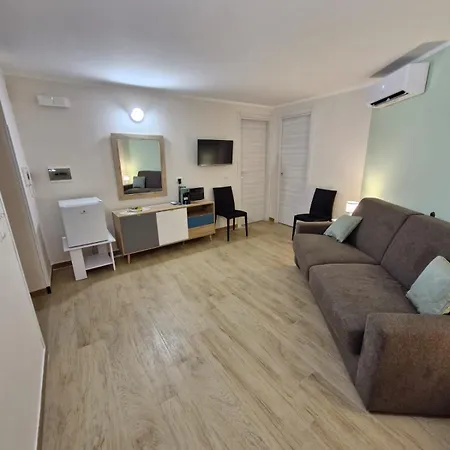 Medea * סירקוזה